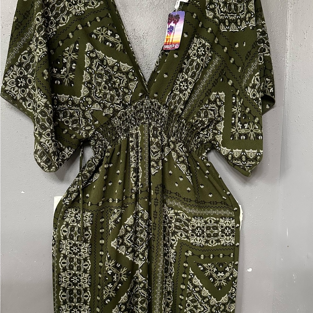 Forever 21 Green Wrap Maxi Dress with 3/4 Bell Sleeves - Picture 2 of 2